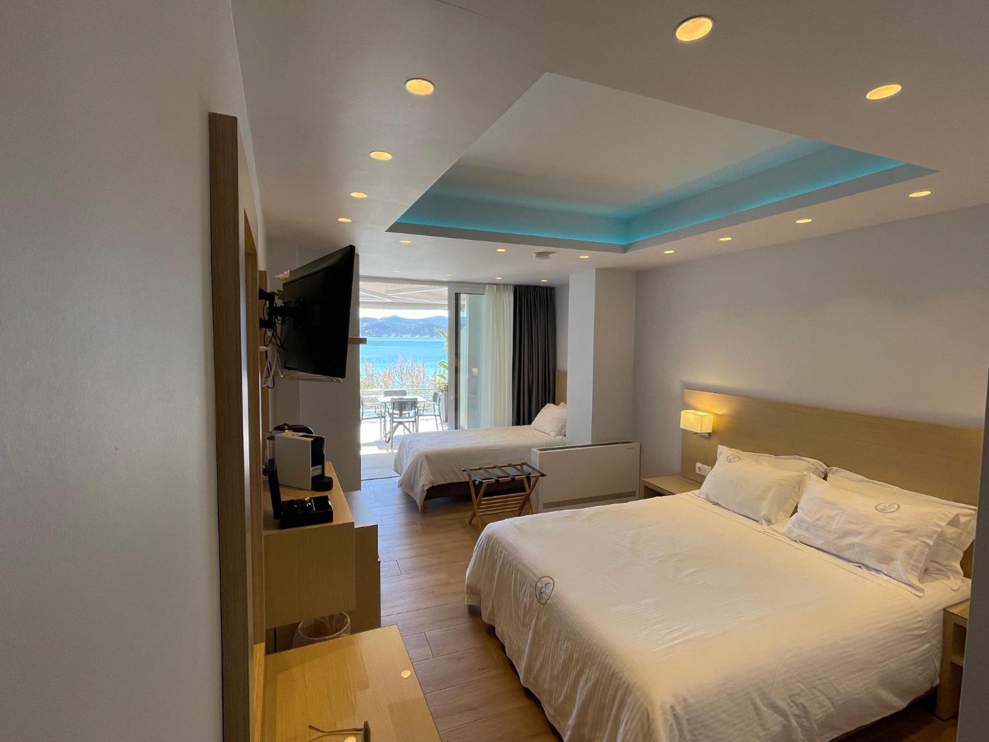 Thalassa View アイイ・アポストロ エクステリア 写真