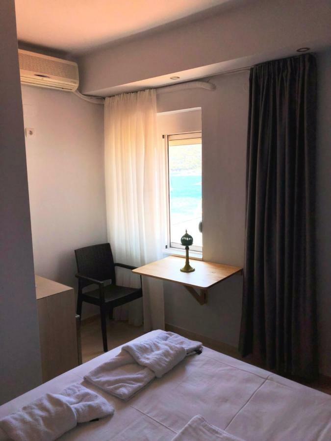 Thalassa View アイイ・アポストロ エクステリア 写真